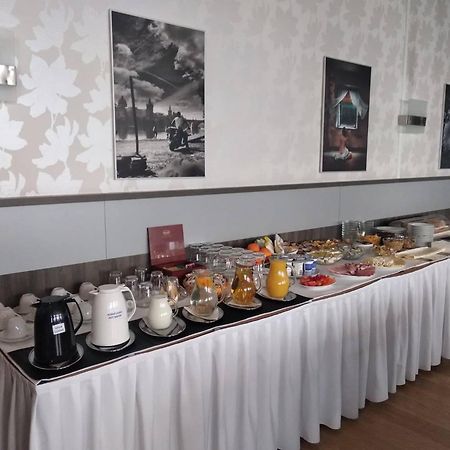 蒙德酒店 Uherský Brod 外观 照片
